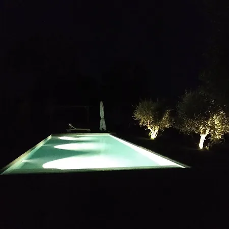 Torricelle: Tuscan Retreat With Infinity Pool And Sea View Villa *