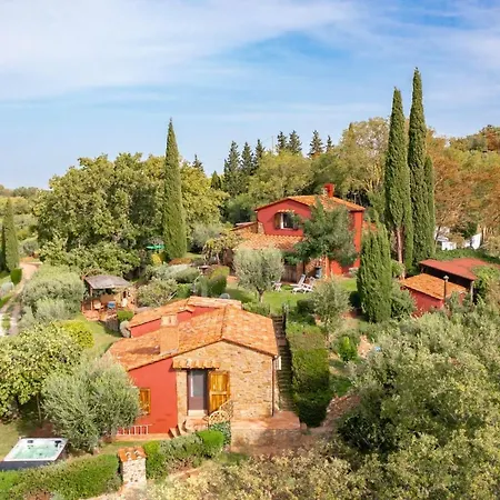 Podere Torricelle 69b Gr, Seaview Infinity Pool, Jacuzzi, Sauna, Exclusive With 2 Bedrooms For 4 - If Total 5 Or 6 People There Is An Independent In Main With Private Ensuite Bathroom, Kitchenette And Garden Dining Area Villa *