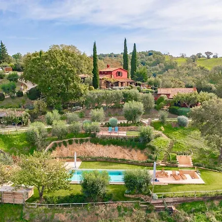 Torricelle: Tuscan Retreat With Infinity Pool And Sea View Villa Pancole