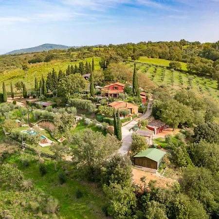 Villa Podere Torricelle 69b Gr, Seaview Infinity Pool, Jacuzzi, Sauna, Exclusive With 2 Bedrooms For 4 - If Total 5 Or 6 People There Is An Independent In Main With Private Ensuite Bathroom, Kitchenette And Garden Dining Area