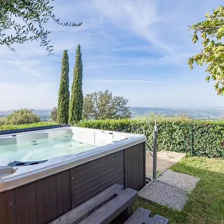 Podere Torricelle 69b Gr, Seaview Infinity Pool, Jacuzzi, Sauna, Exclusive With 2 Bedrooms For 4 - If Total 5 Or 6 People There Is An Independent In Main With Private Ensuite Bathroom, Kitchenette And Garden Dining Area * Pancole