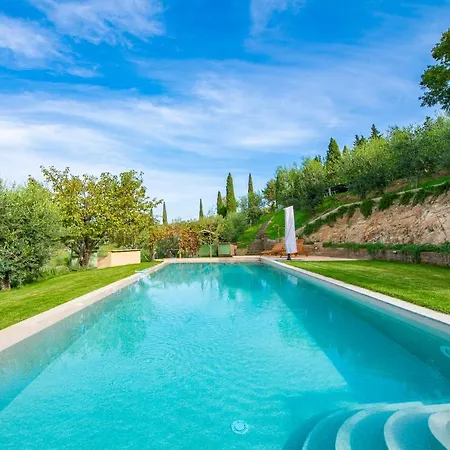 Podere Torricelle 69b Gr, Seaview Infinity Pool, Jacuzzi, Sauna, Exclusive With 2 Bedrooms For 4 - If Total 5 Or 6 People There Is An Independent In Main With Private Ensuite Bathroom, Kitchenette And Garden Dining Area * Pancole