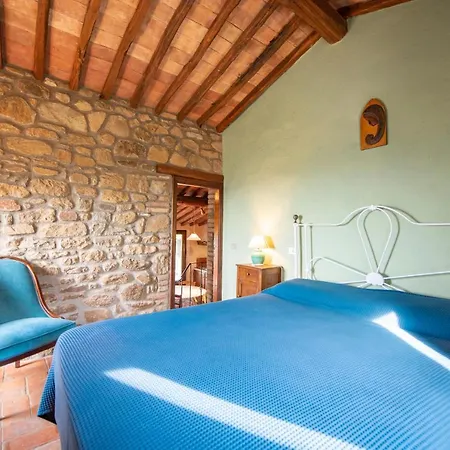Villa Podere Torricelle 69b Gr, Seaview Infinity Pool, Jacuzzi, Sauna, Exclusive With 2 Bedrooms For 4 - If Total 5 Or 6 People There Is An Independent In Main With Private Ensuite Bathroom, Kitchenette And Garden Dining Area