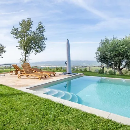 Torricelle: Tuscan Retreat With Infinity Pool And Sea View Villa