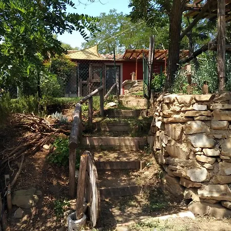 Podere Torricelle 69b Gr, Seaview Infinity Pool, Jacuzzi, Sauna, Exclusive With 2 Bedrooms For 4 - If Total 5 Or 6 People There Is An Independent In Main With Private Ensuite Bathroom, Kitchenette And Garden Dining Area Villa *