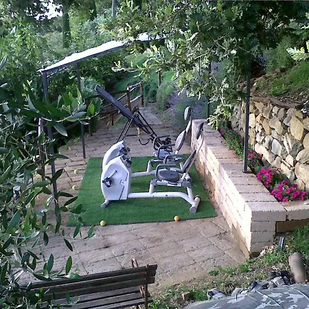Podere Torricelle 69b Gr, Seaview Infinity Pool, Jacuzzi, Sauna, Exclusive With 2 Bedrooms For 4 - If Total 5 Or 6 People There Is An Independent In Main With Private Ensuite Bathroom, Kitchenette And Garden Dining Area * Pancole