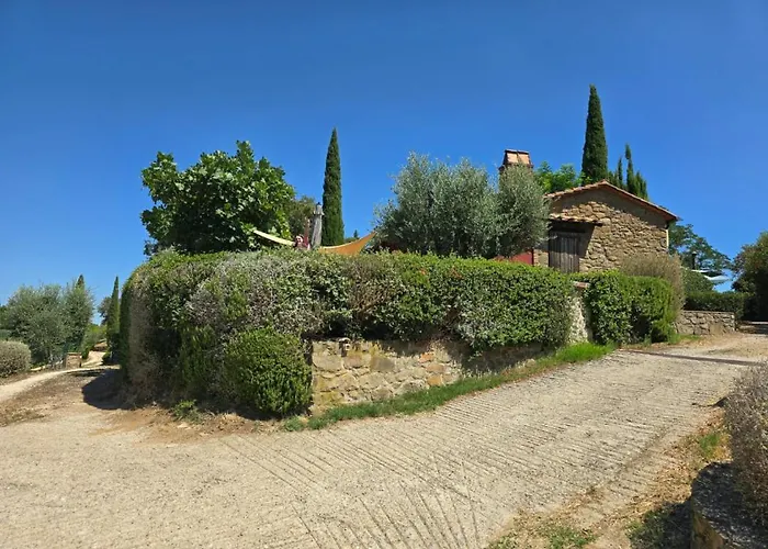 Villa Podere Torricelle 69b Gr, Seaview Infinity Pool, Jacuzzi, Sauna, Exclusive With 2 Bedrooms For 4 - If Total 5 Or 6 People There Is An Independent In Main With Private Ensuite Bathroom, Kitchenette And Garden Dining Area *