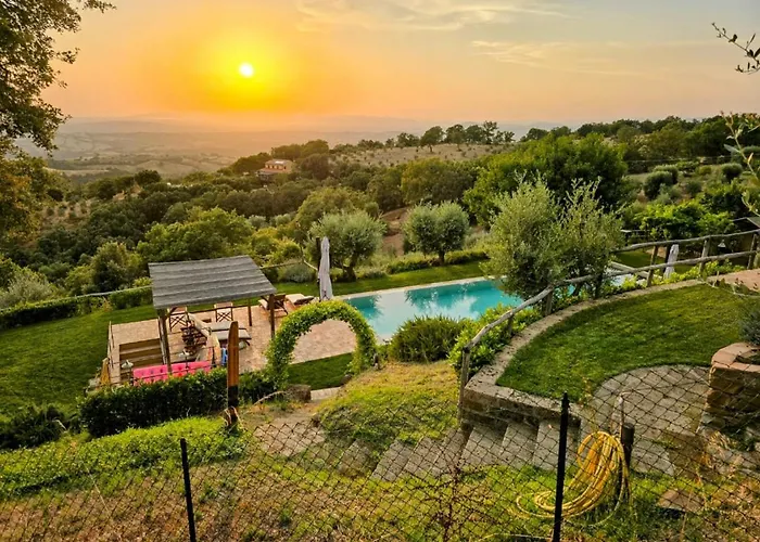Villa Podere Torricelle 69b Gr, Seaview Infinity Pool, Jacuzzi, Sauna, Exclusive With 2 Bedrooms For 4 - If Total 5 Or 6 People There Is An Independent In Main With Private Ensuite Bathroom, Kitchenette And Garden Dining Area Pancole