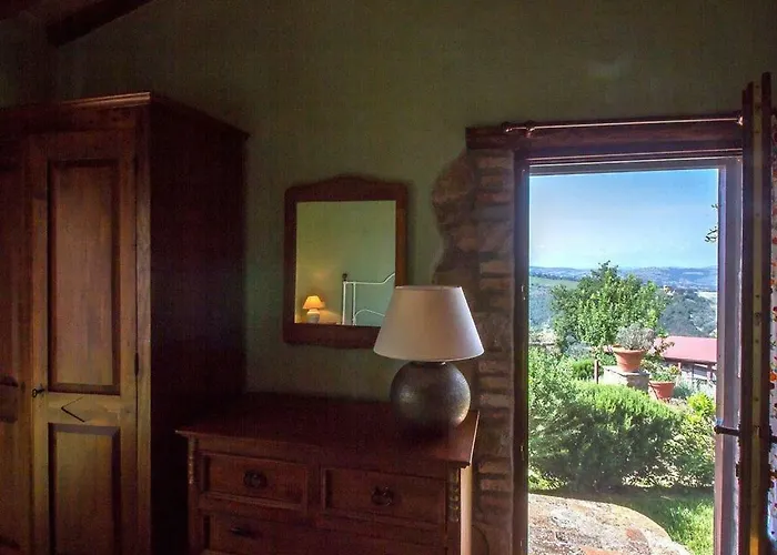Villa Podere Torricelle 69b Gr, Seaview Infinity Pool, Jacuzzi, Sauna, Exclusive With 2 Bedrooms For 4 - If Total 5 Or 6 People There Is An Independent In Main With Private Ensuite Bathroom, Kitchenette And Garden Dining Area